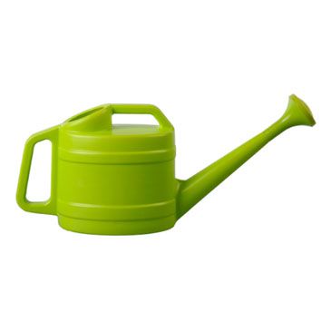 Long nose plastic watering can with sprinkler head