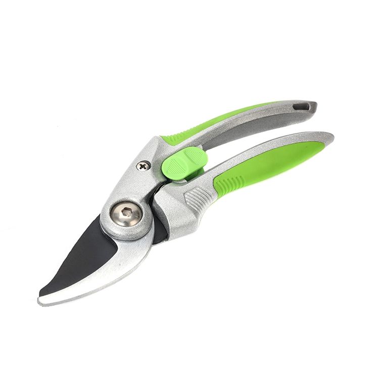 Bypass Pruner With Aluminum Handle